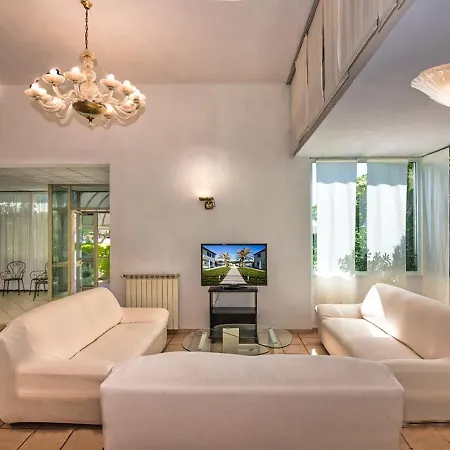 Hotel Ambasciatori 3*